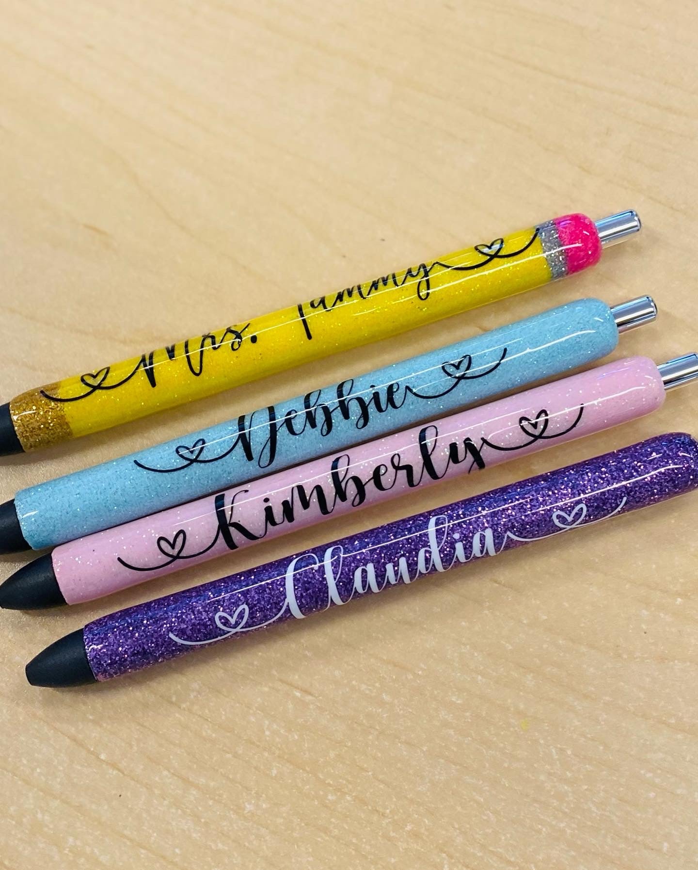 Glitter gel pens